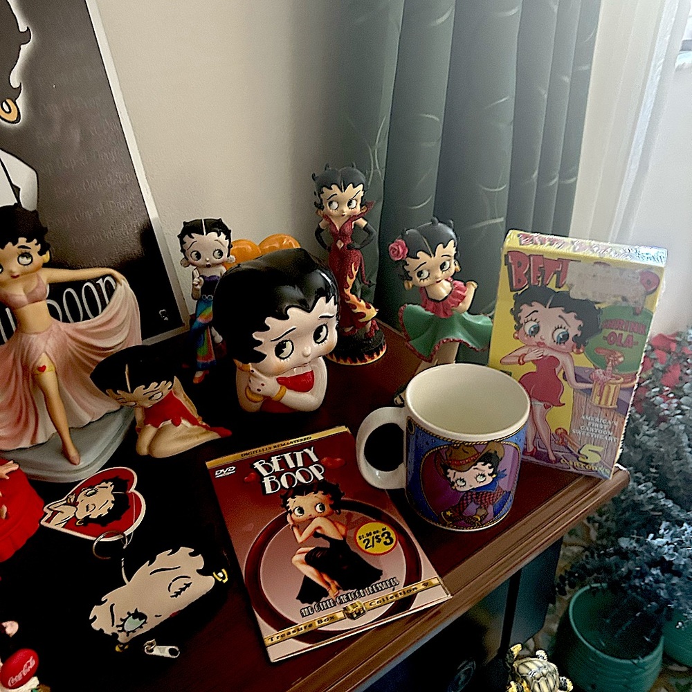 Betty Boop memorabilia and collectors items